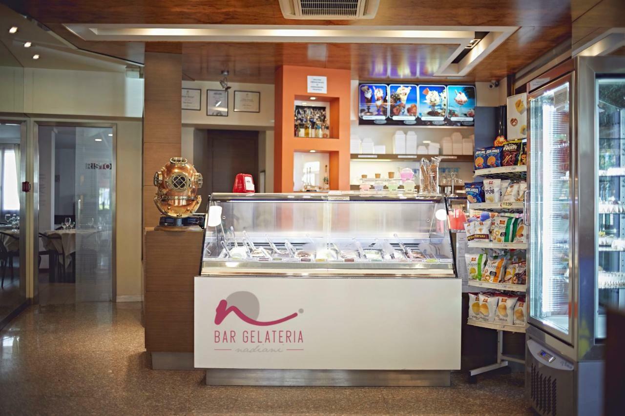 Albergo Romagna Fratta Terme Eksteriør billede