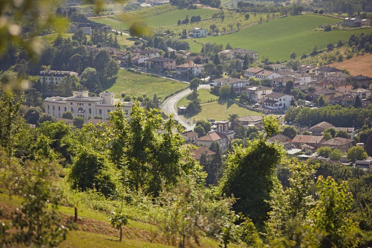 Albergo Romagna Fratta Terme Eksteriør billede