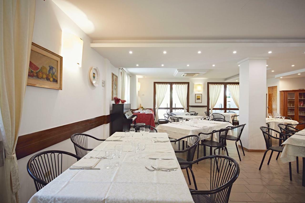 Albergo Romagna Fratta Terme Eksteriør billede